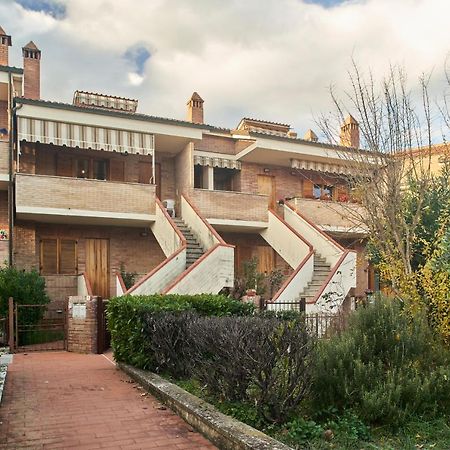 דירות Little Brick House On Siena Hills With Balconies מראה חיצוני תמונה
